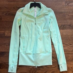 lululemon Beautiful teal green jacket size 2